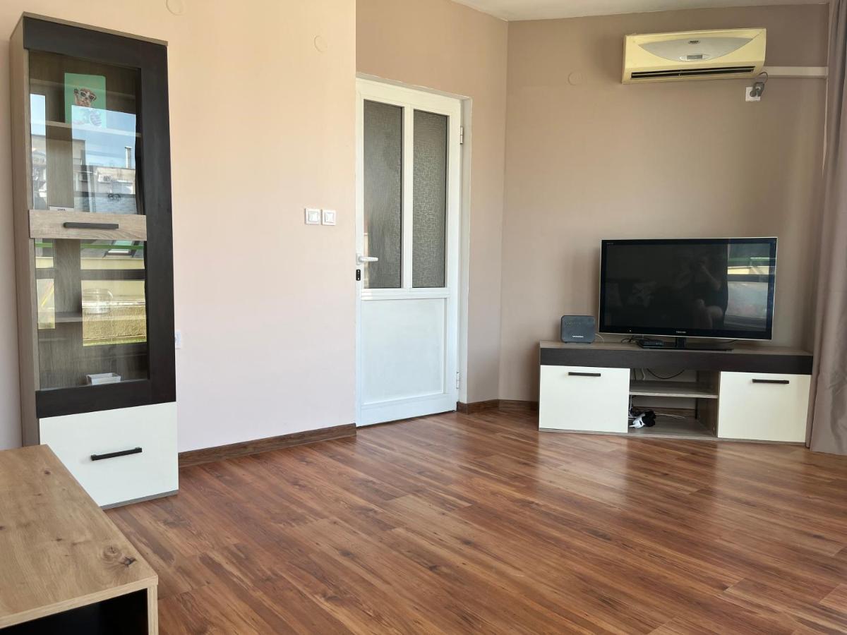 Apartment Happy Holiday 2 Burgas City Exterior foto