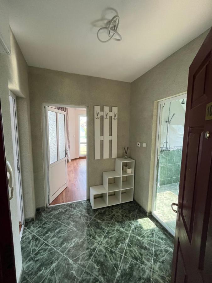 Apartment Happy Holiday 2 Burgas City Exterior foto