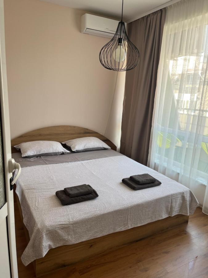 Apartment Happy Holiday 2 Burgas City Exterior foto